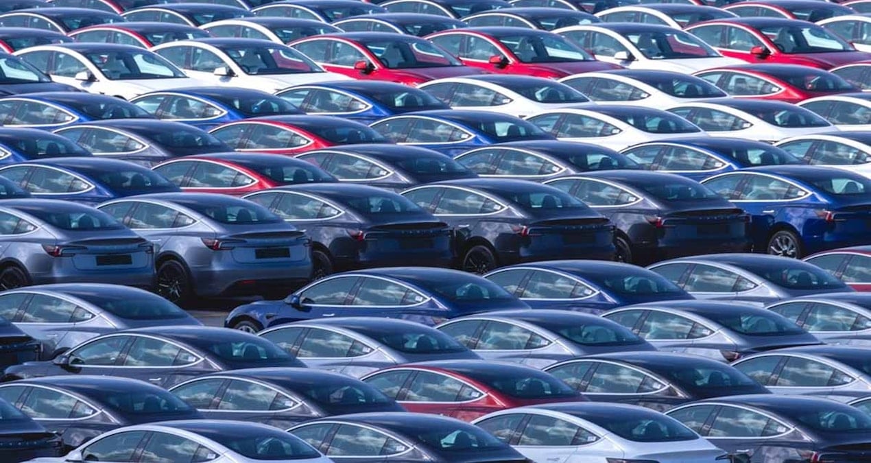 bir zamanlar gelmis gecmis en kotu araba olarak goruluyordu ama artik hayranlik duyuluyor aOv518z3