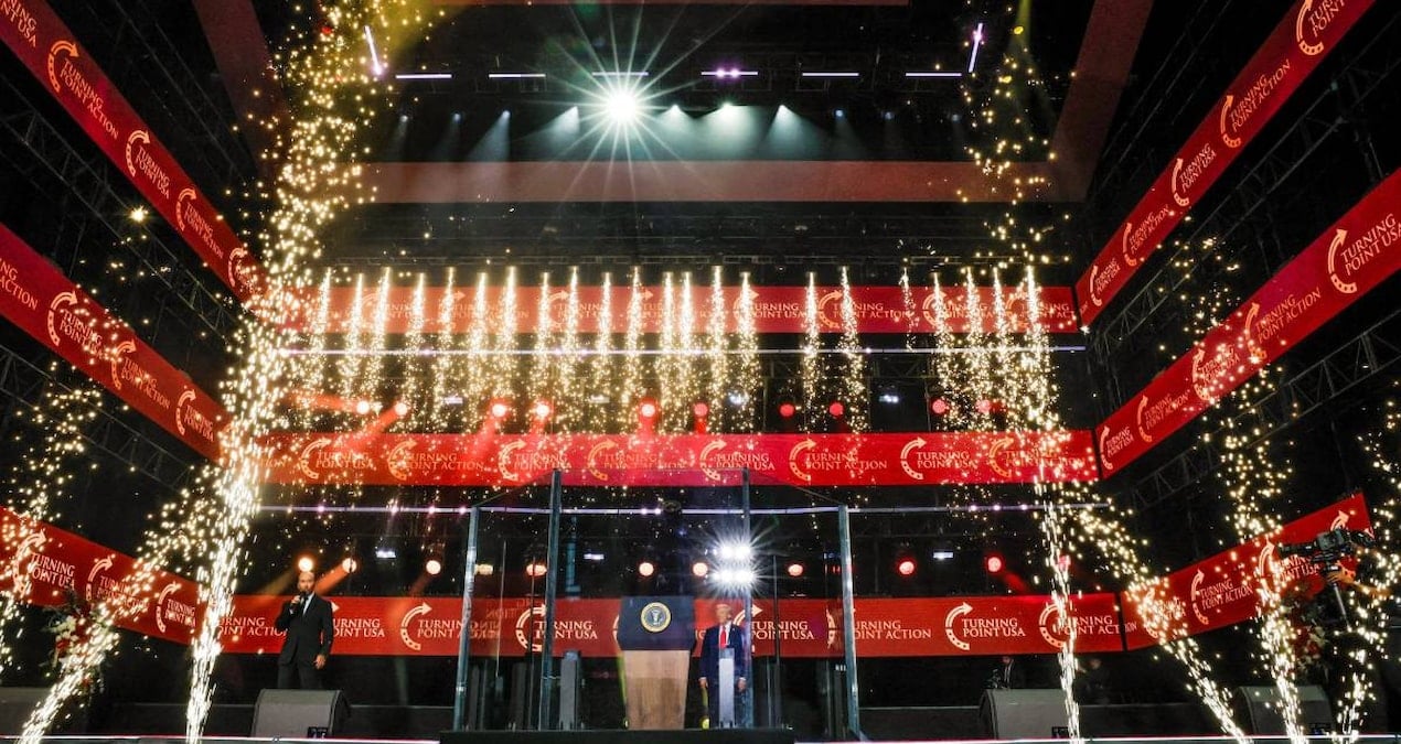 charlie kirkin cenazesi trumpin nefretine sahne oldu Lk1T31x3