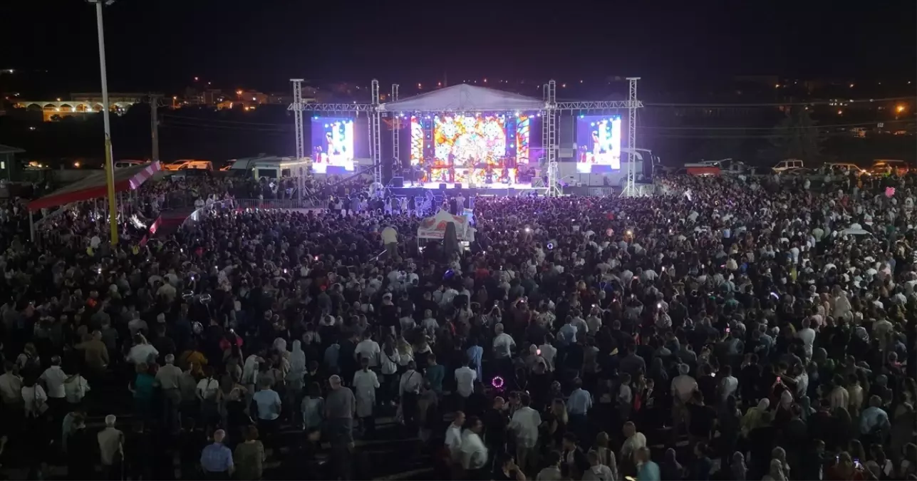 ipsala celtik festivalinde gulben ergen konseri RUEzAgfB