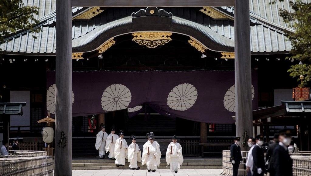 japonyada bin 300 yillik gelenek her 20 yilda bir yeniden insa ediliyor WPHGiU7q