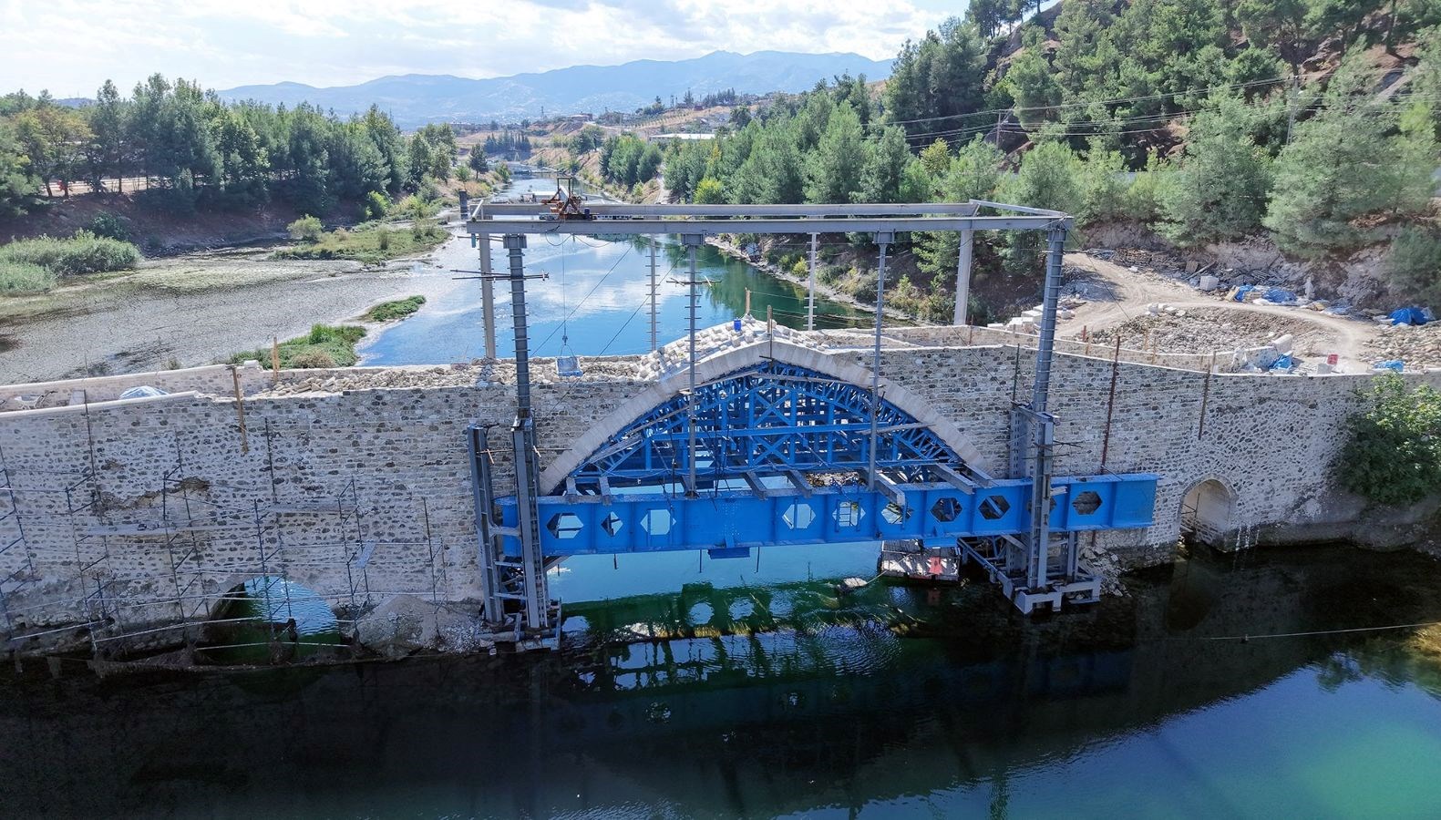 5 asirlik ceyhan koprusunun restorasyonunda sona gelindi cEIzMUfH