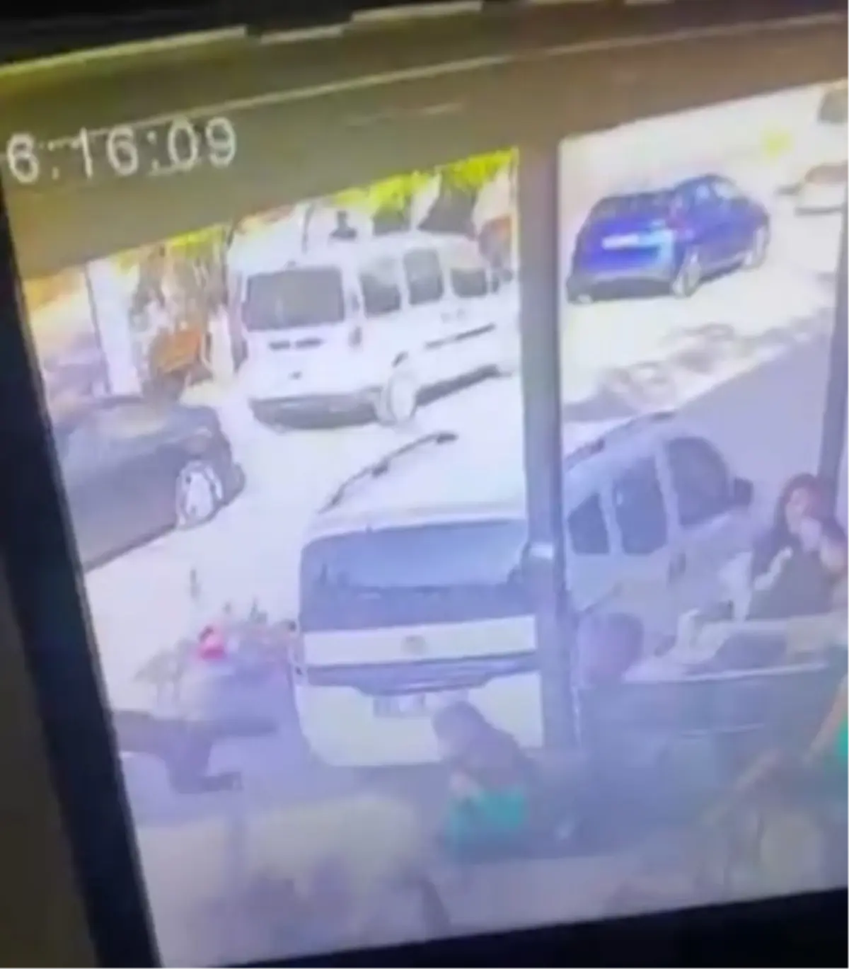 adanada motosiklet yarisinda kaza 5hGihl6Q