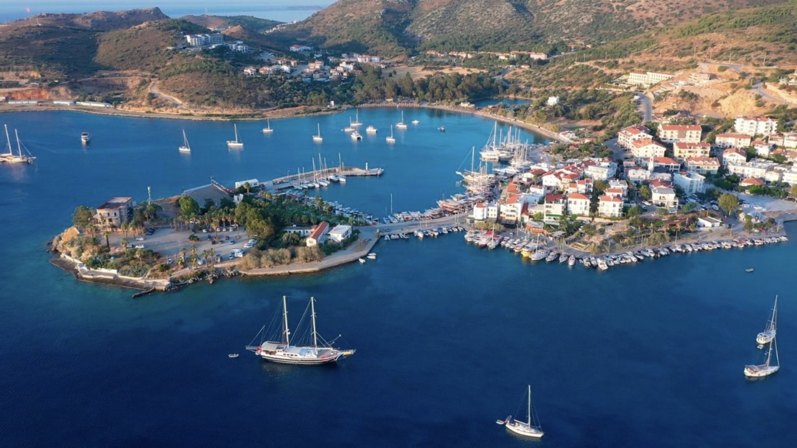 chpli ozcan datca iskelesine el konulma girisimini tbmmye tasidi QjsFZFwM