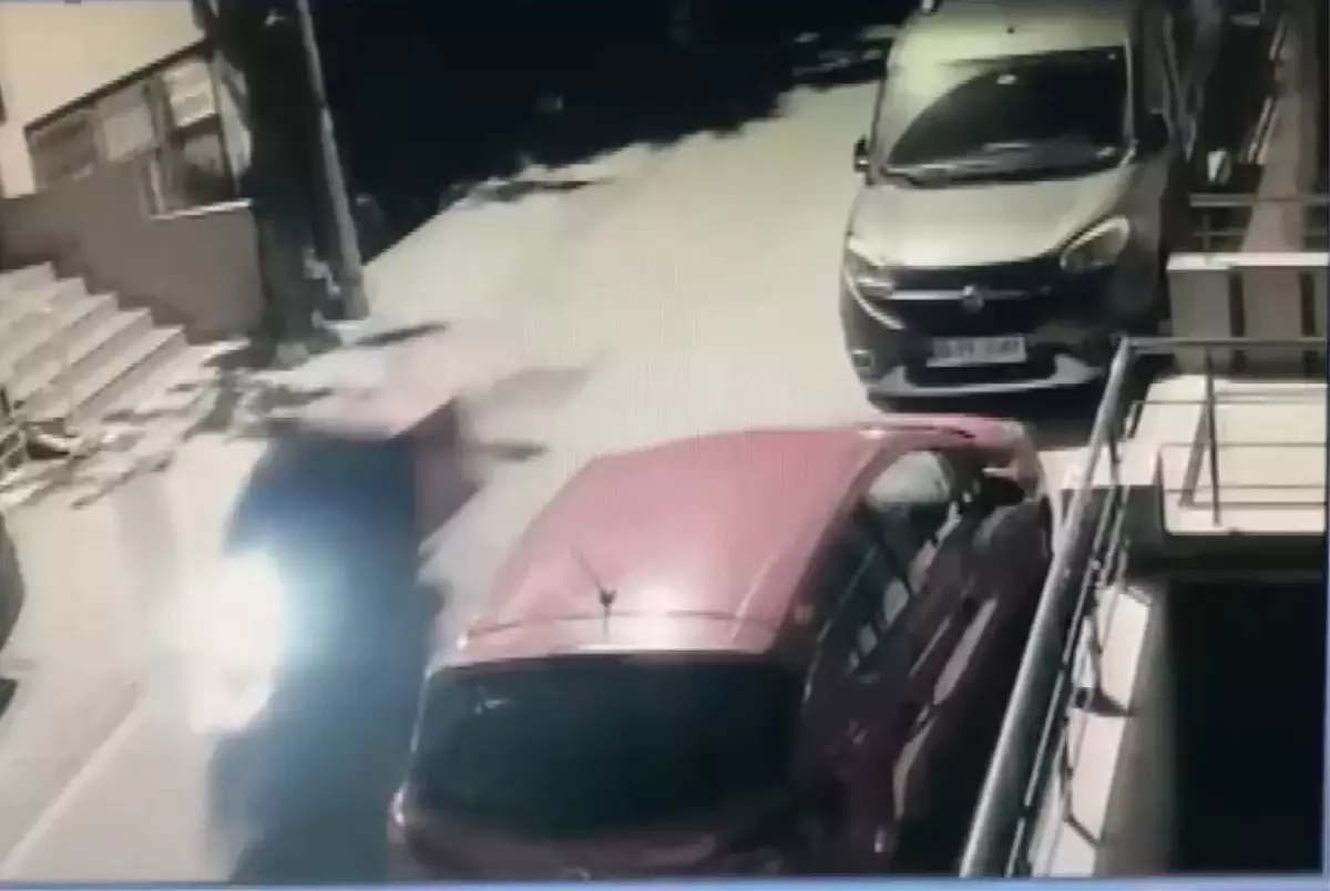 istanbulda park halindeki motosikletleri calan supheliler tutuklandi 3nmHremD