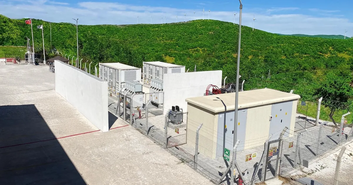 polat enerji turkiyenin ilk entegre elektrik depolama sistemini devreye aldi bw6xiwbe