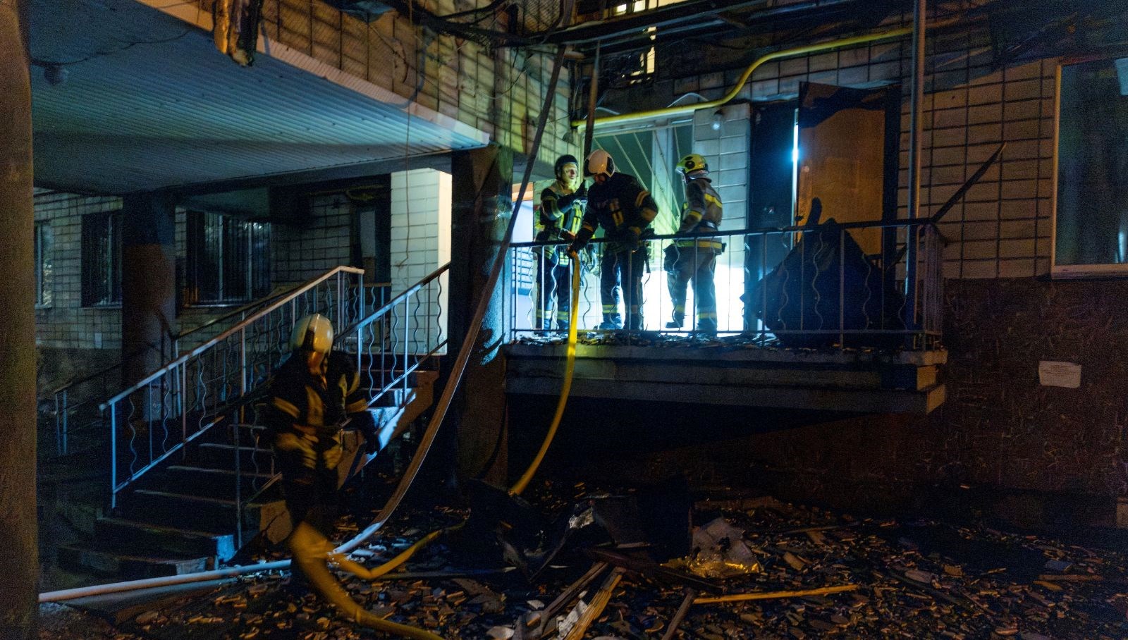 rusyadan kieve dev saldiri kis oncesi karanlikta birakma stratejisi rB91Qi4b