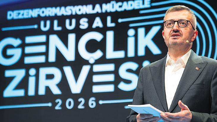 “Dijital Velayetin Etkisine Boyun Eğmeyeceğiz”