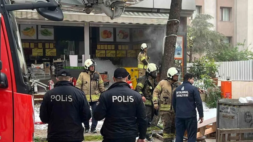 Erzurum’da Trajik Trafik Kazası: 1 Bebekle 3 Kişi Hayatını Kaybetti